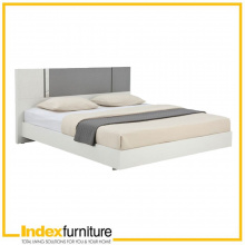 Essence Bed 5 Ft. Base White / Grey 